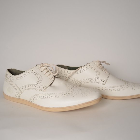 NEW Base London Men's Leather Wingtip Sneaker - Picture 3 of 8